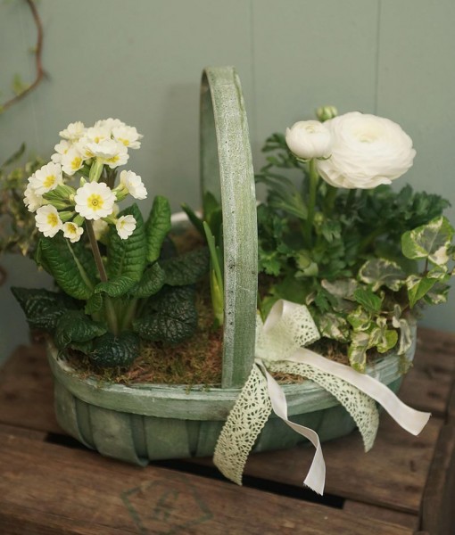 springtime-planter-the-cornflower-floral-design